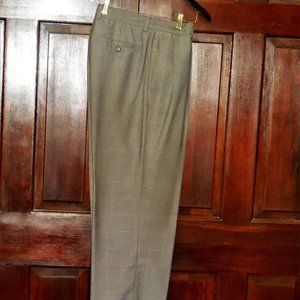 Louis Raphael Men's Dress or Casual Pants. 34 x 32"